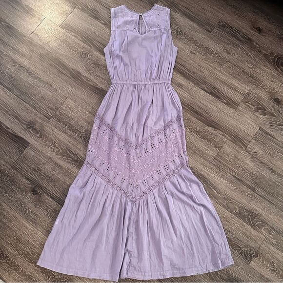 Burning Torch Lavender Maxi Dress - Picture 6 of 7